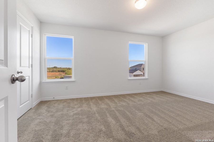 Spacious, unfurnished interior of a new home in Southton Cove, Elmendorf (Image 25).