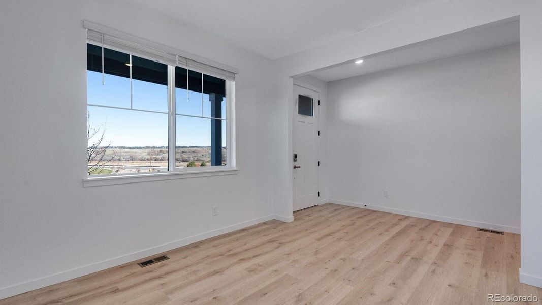 Spacious, unfurnished interior of a new home in Timberleaf, Thornton (Image 21).