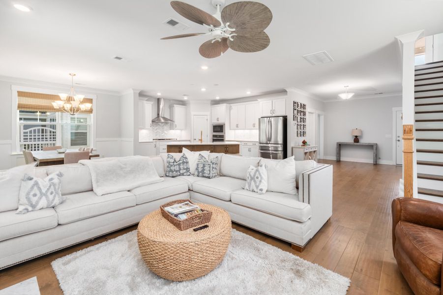 Furnished interior view inside a new home in , Wando (Image 7).