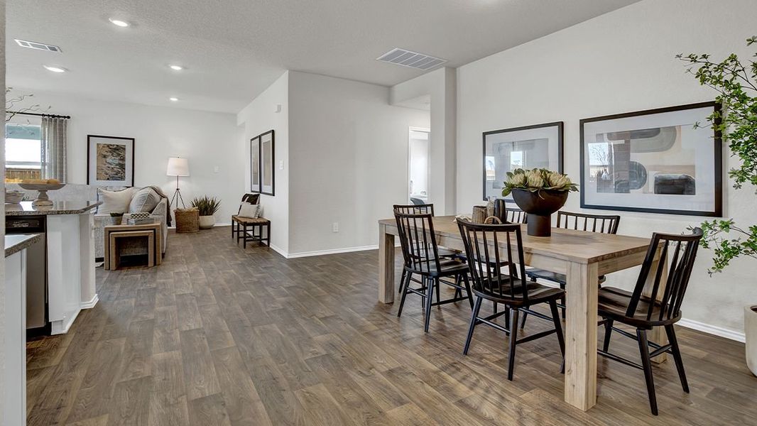 Furnished interior view inside a new home in Trace, San Marcos (Image 9). Furnished interior view inside a new home in Trace, San Marcos (Image 9).