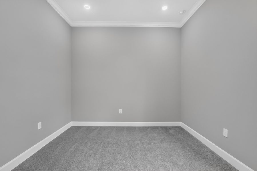 Spacious, unfurnished interior of a new home in Center Lake Ranch Community Group Page, St. Cloud (Image 38).