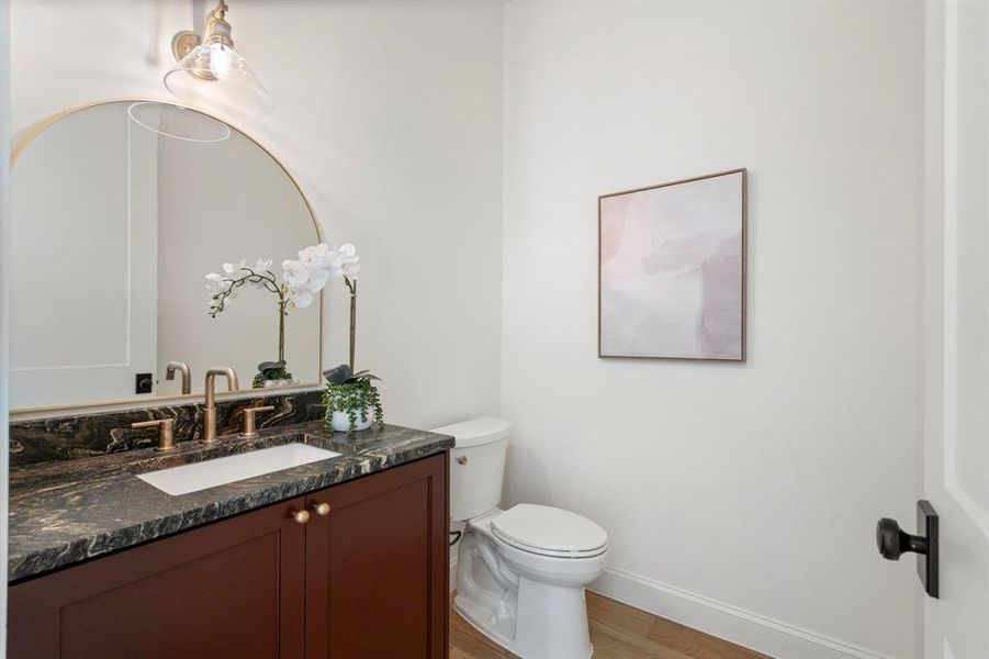 Furnished interior view inside a new home in , Dallas (Image 27). Furnished interior view inside a new home in , Dallas (Image 27).