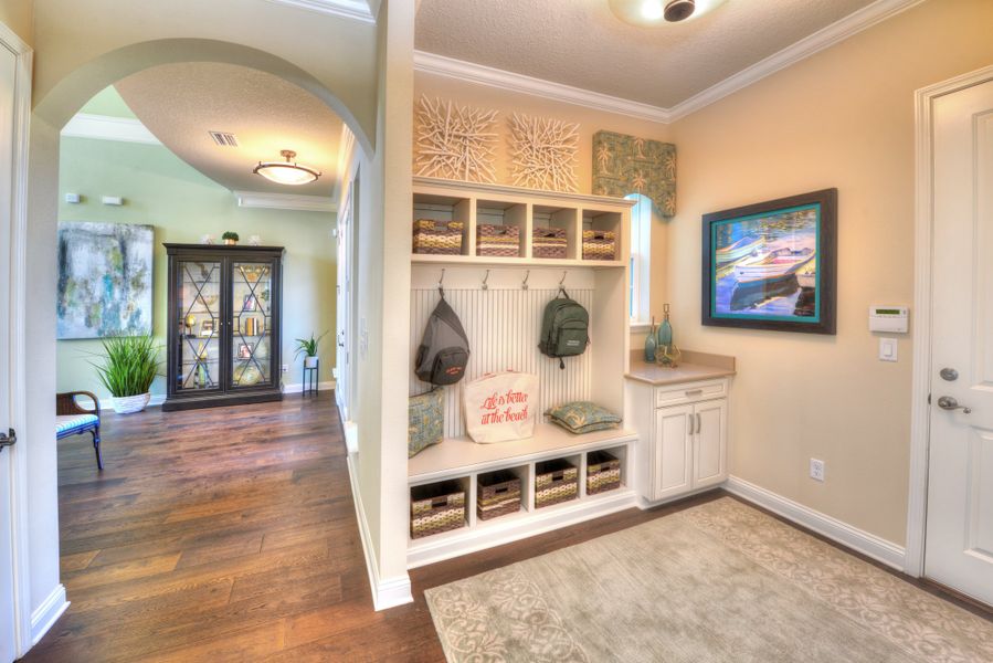 Representative furnished interior of a home built from the Victoria - Elite Series by ICI Homes in Reflections at Seabrook, Nocatee (Image 6).