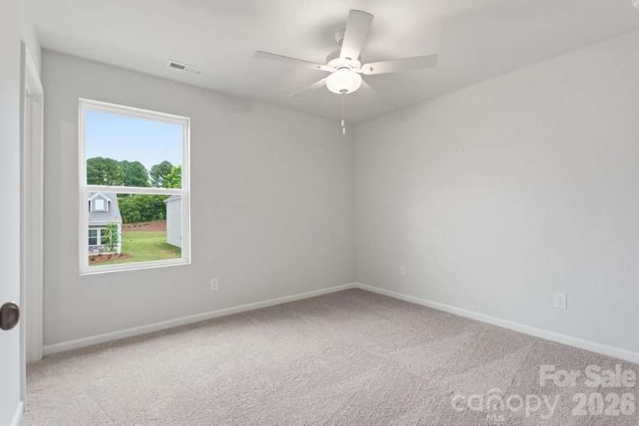 Spacious, unfurnished interior of a new home in Piper Creek, Newton (Image 22).
