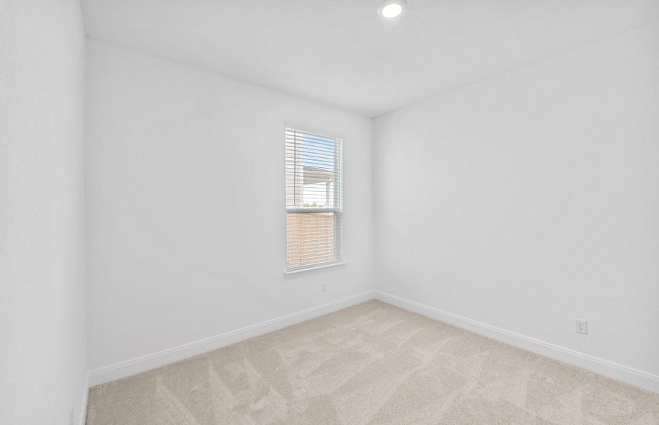 Spacious, unfurnished interior of a new home in Patterson Ranch, Georgetown (Image 13).