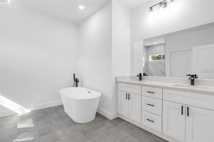 Furnished interior view inside a new home in , Ocala (Image 8).