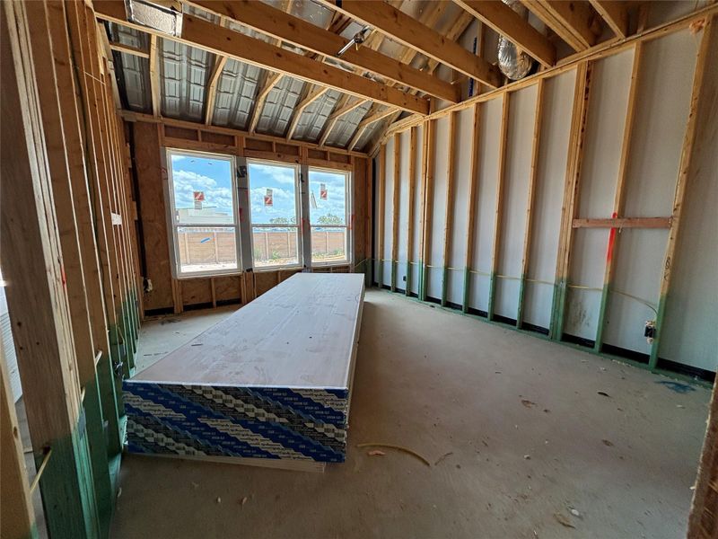 Spacious, unfurnished interior of a new home in Berry Creek Highlands, Georgetown (Image 11). Spacious, unfurnished interior of a new home in Berry Creek Highlands, Georgetown (Image 11).