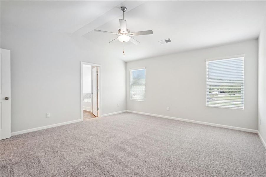 Spacious, unfurnished interior of a new home in Fairview Lake, Conyers (Image 23).