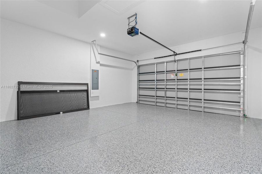 Spacious, unfurnished interior of a new home in , Lehigh Acres (Image 12). Spacious, unfurnished interior of a new home in , Lehigh Acres (Image 12).