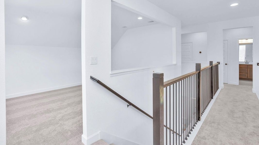 Spacious, unfurnished interior of a new home in Audubon, Magnolia (Image 12).