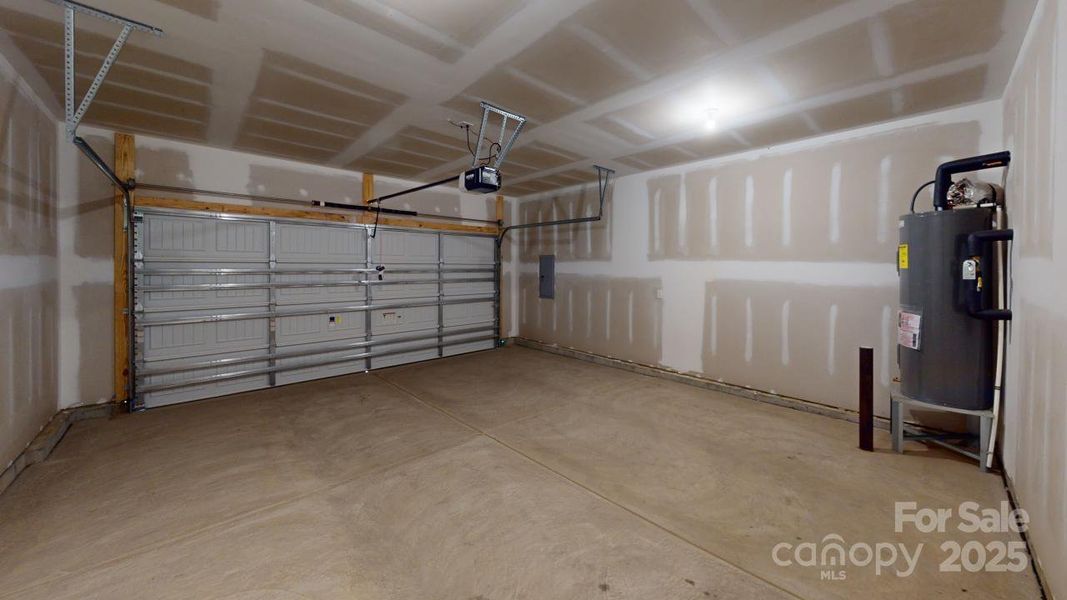 Image 18 of a home in .