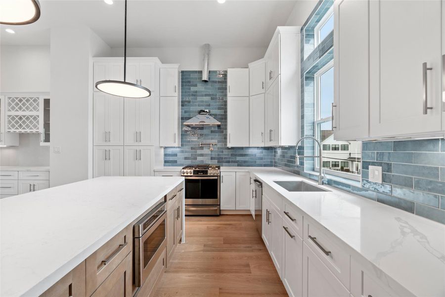 Furnished interior view inside a new home in , Houston (Image 5).