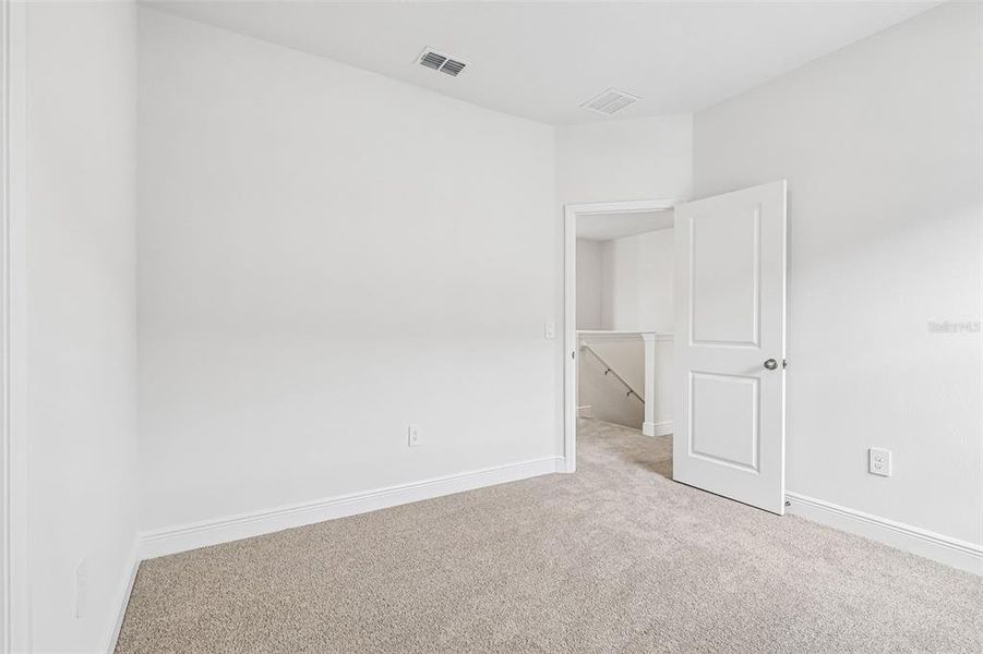Spacious, unfurnished interior of a new home in Cyrene at Minneola, Minneola (Image 36).