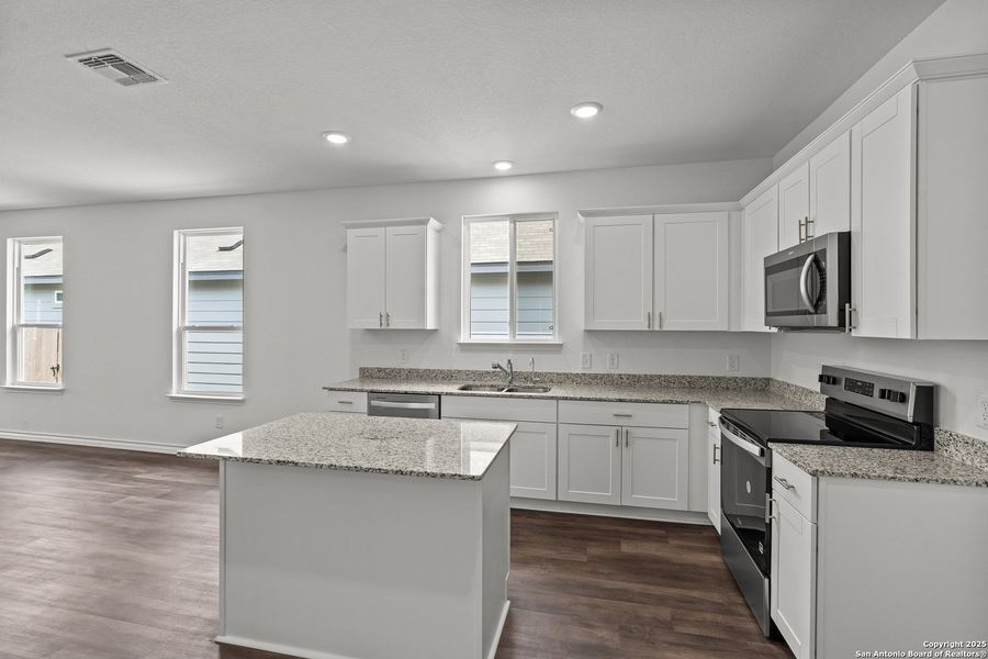 Furnished interior view inside a new home in Lily Springs, Seguin (Image 6).