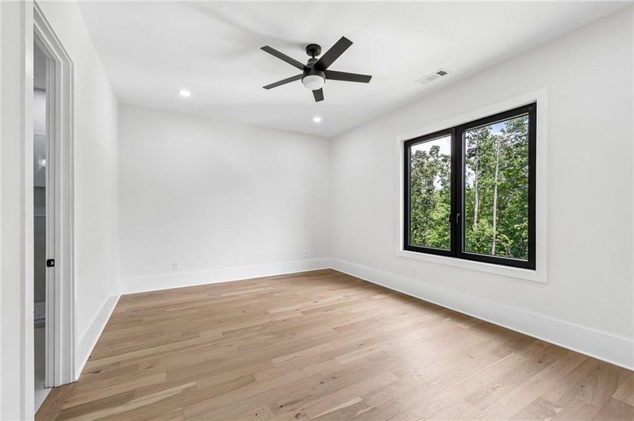 Spacious, unfurnished interior of a new home in , Flowery Branch (Image 63).