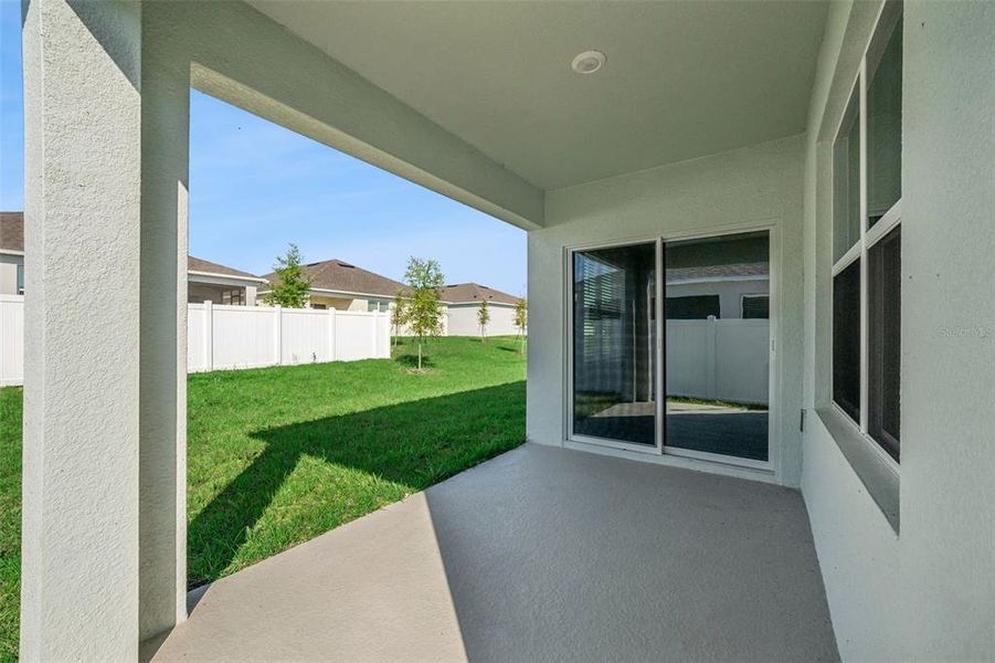Exterior details and patio area of a home in , Tavares (Image 23).