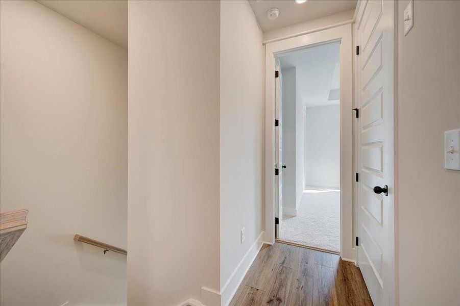 Spacious, unfurnished interior of a new home in Barrett Pointe, Kennesaw (Image 13).