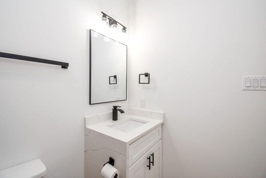 Image 27 of a home in .