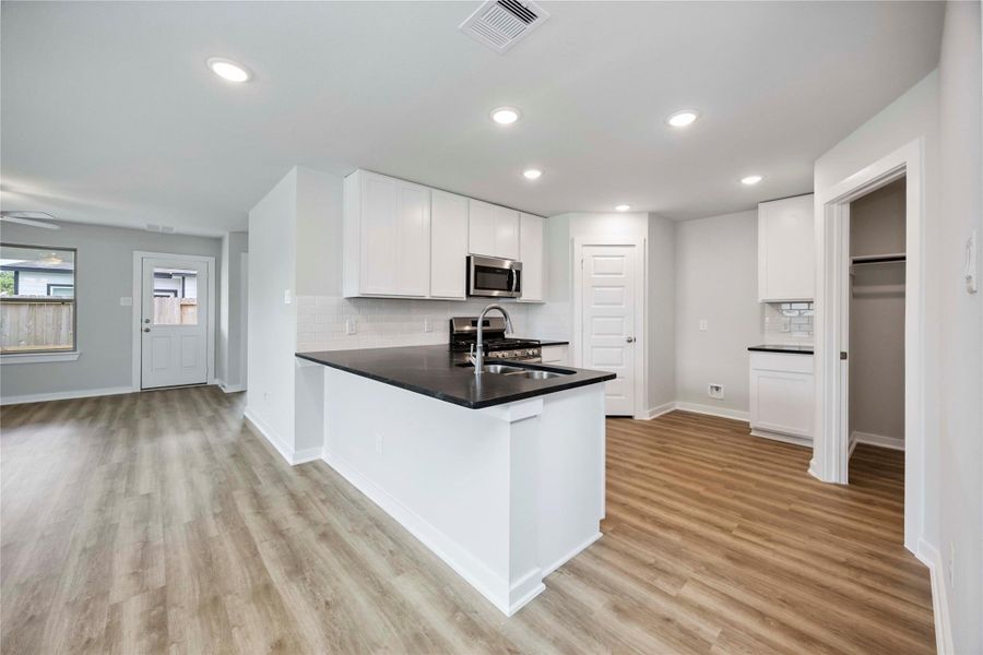 Image 24 of a home in The Villages at Westpointe.