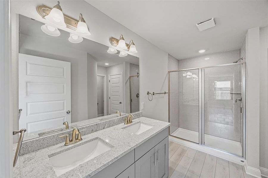 Furnished interior view inside a new home in Grand Oaks Reserve, Cleveland (Image 10).