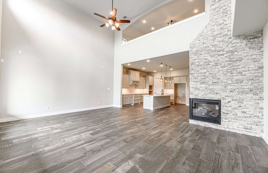 Representative unfurnished interior of a home built from the 3182 by Ravenna Homes in Bridgeland 50′, Cypress (Image 23).