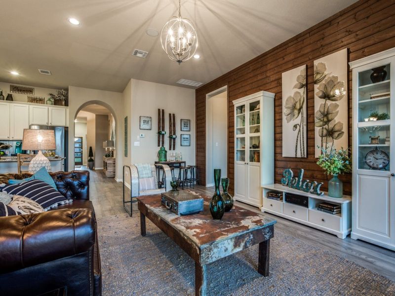 Frisco II Floor Plan in The Colony, Bastrop | Sitterle Homes Living Room Frisco II Floor Plan in The Colony, Bastrop | Sitterle Homes Living Room