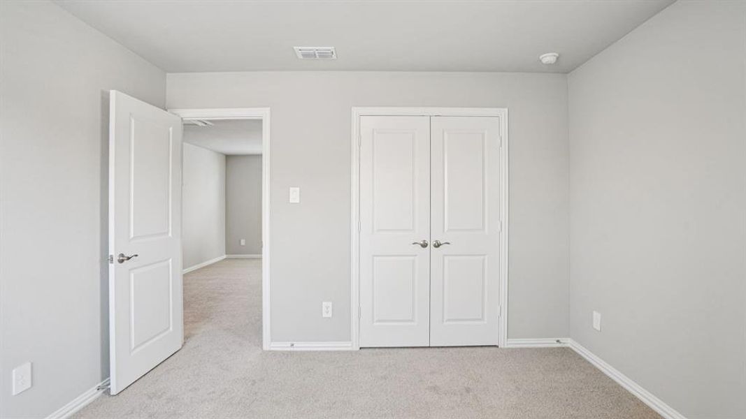 Photo is not of the actual home, but is an inspirational photo of builder’s model home and may depict options, furnishings, and/or decorator features that are not included.