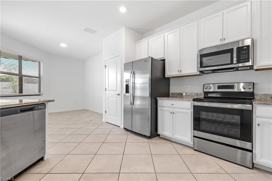 Furnished interior view inside a new home in , Fort Myers (Image 8).