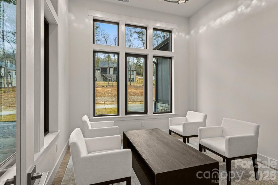 Exterior details and patio area of a home in , Horse Shoe (Image 3).