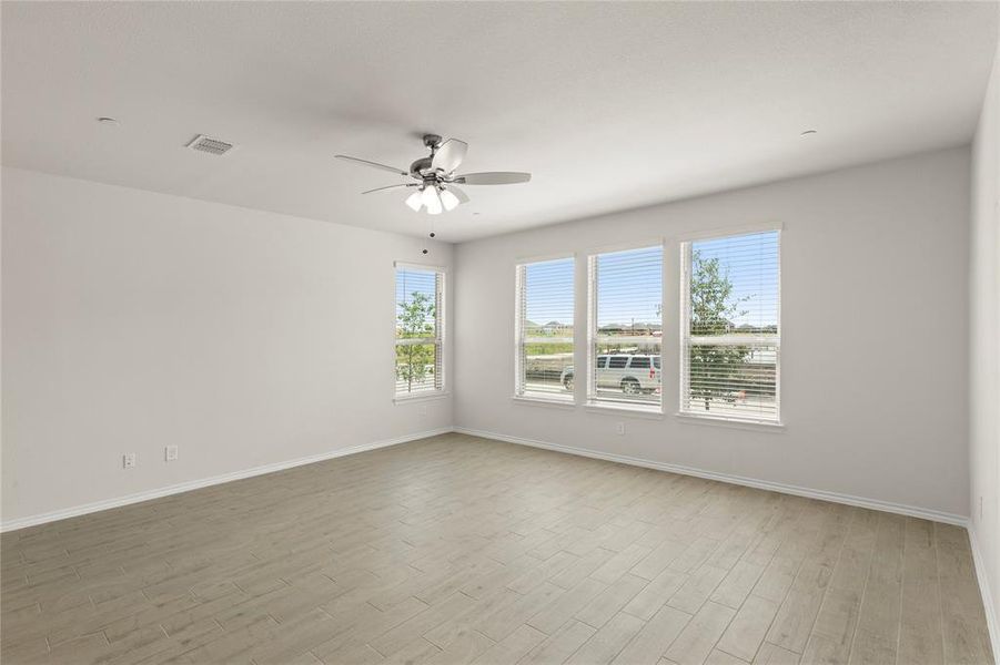 05. 5426 Runnel - Family (2)