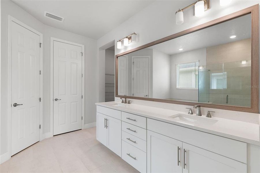 Furnished interior view inside a new home in Chapel Crossings, Wesley Chapel (Image 8). Furnished interior view inside a new home in Chapel Crossings, Wesley Chapel (Image 8).