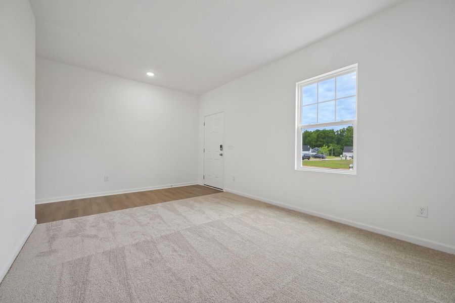 Spacious, unfurnished interior of a new home in Middleton Farms, Middlesex (Image 18).