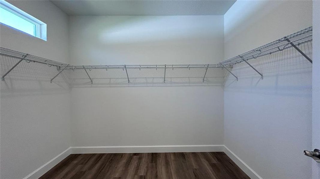 Spacious, unfurnished interior of a new home in , Ocala (Image 23).