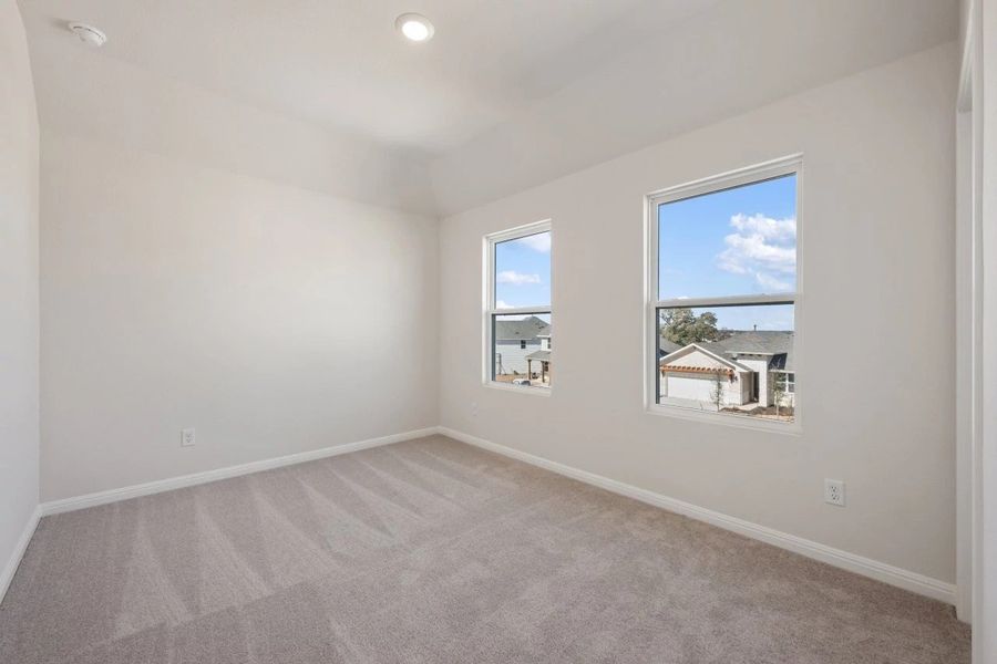 Spacious, unfurnished interior of a new home in Cannon Ranch, Dripping Springs (Image 39).