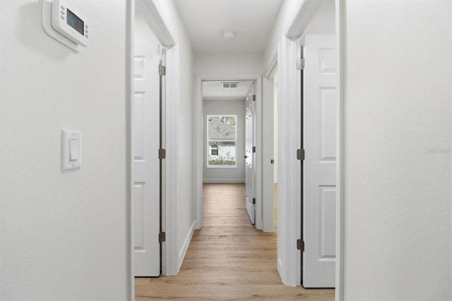 Spacious, unfurnished interior of a new home in , Weeki Wachee (Image 34).