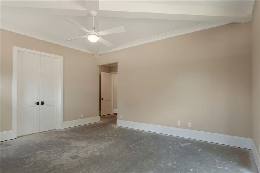 Spacious, unfurnished interior of a new home in , Statham (Image 27).