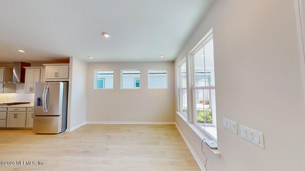 Spacious, unfurnished interior of a new home in RiverTown, St. Johns (Image 9).