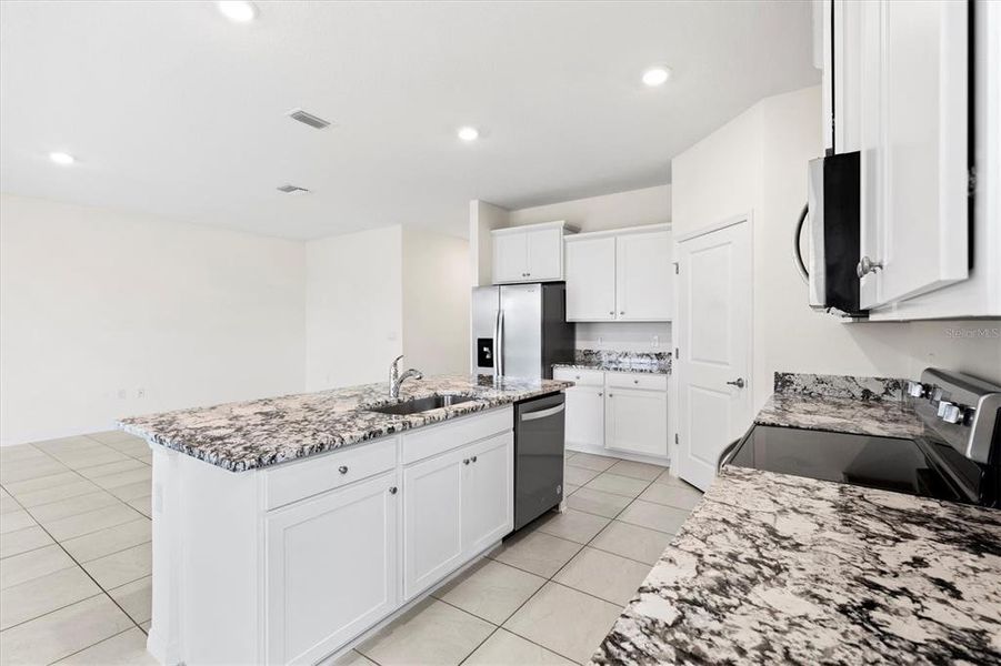 Furnished interior view inside a new home in Beaumont, Wildwood (Image 6).