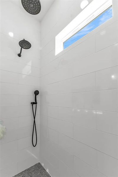 Image 73 of a home in .