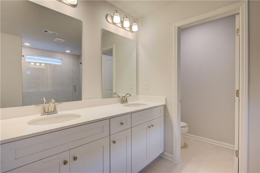 Furnished interior view inside a new home in Hamilton Lakes, Lawrenceville (Image 10).