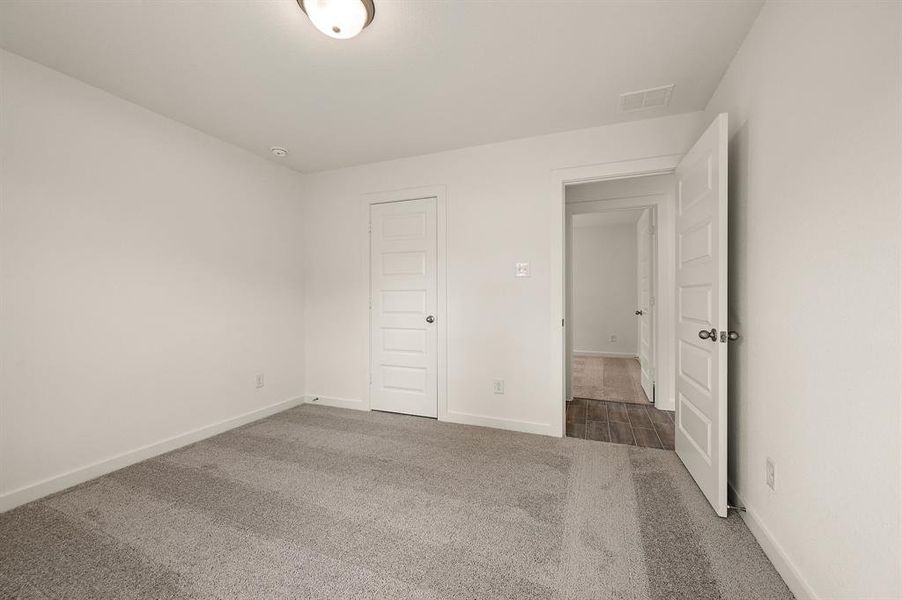 Spacious, unfurnished interior of a new home in Runaway Bay, Runaway Bay (Image 20). Spacious, unfurnished interior of a new home in Runaway Bay, Runaway Bay (Image 20).