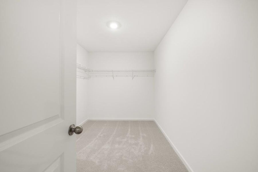 Spacious, unfurnished interior of a new home in Timber Ridge: Timber Ridge 42', Douglasville (Image 22).