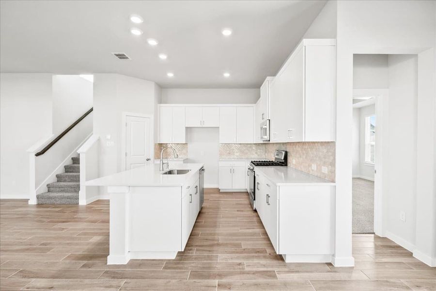 Furnished interior view inside a new home in Trace, San Marcos (Image 10).