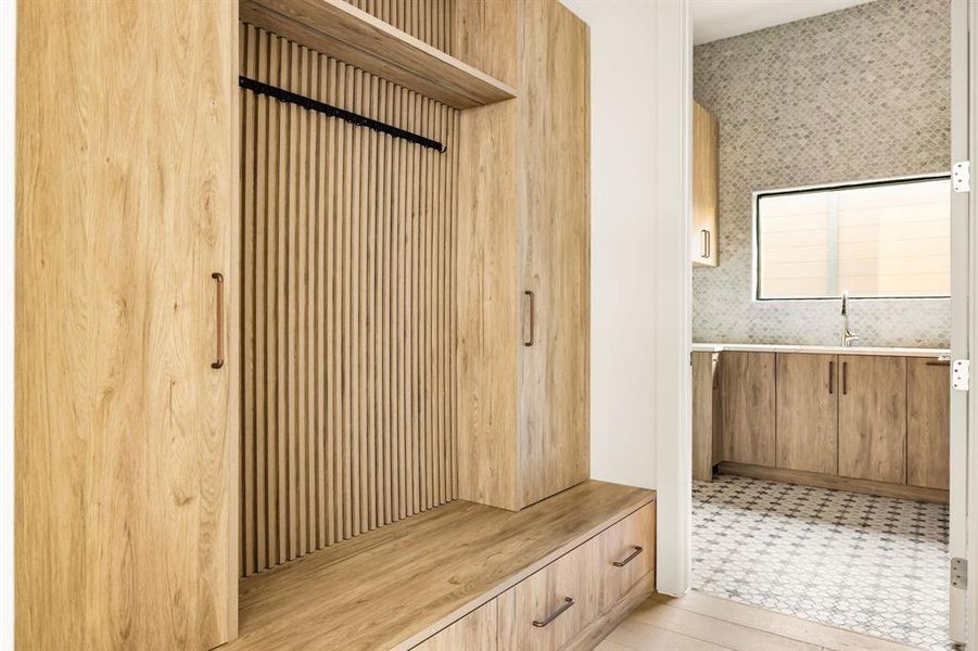 Furnished interior view inside a new home in , Dallas (Image 5).