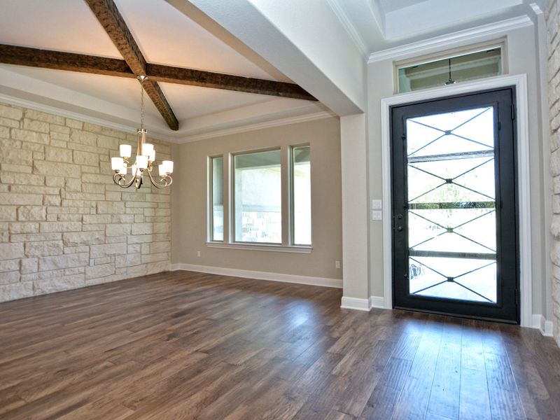 Representative unfurnished interior of a home built from the Santa Barbara II by Giddens Homes in Scofield Farms Estates, Georgetown (Image 21).