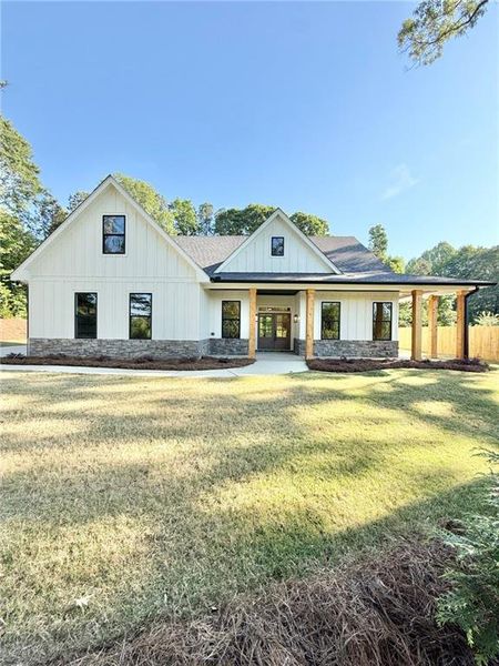 Exterior details and patio area of a home in , Dallas (Image 22).