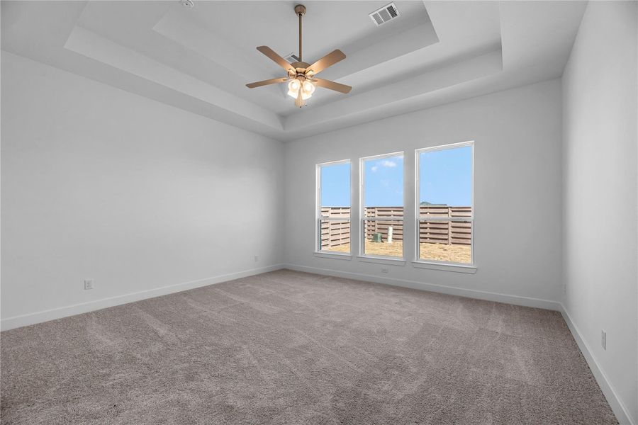 Spacious, unfurnished interior of a new home in Austin Point, Richmond (Image 18).