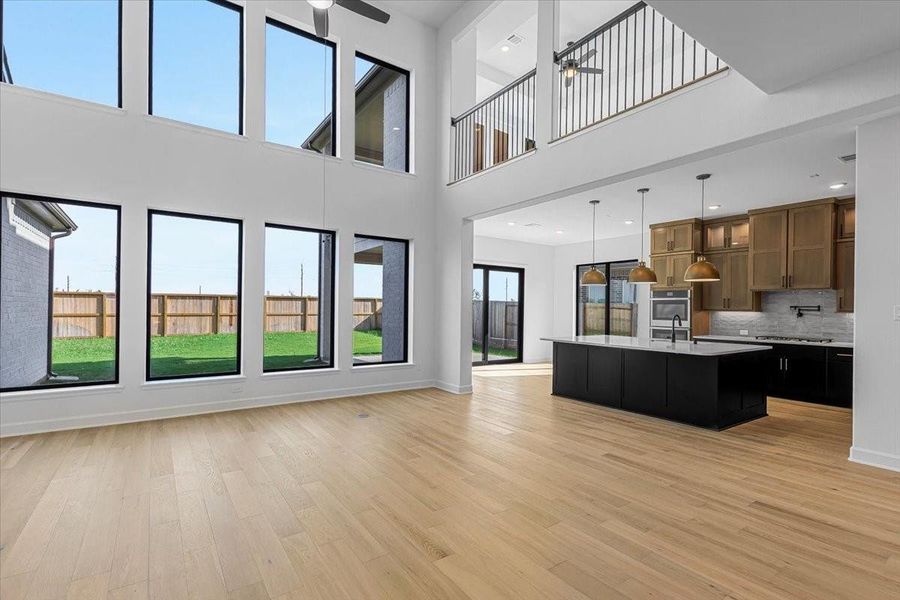 Spacious, unfurnished interior of a new home in Jordan Ranch 70′ Lots, Fulshear (Image 25). Spacious, unfurnished interior of a new home in Jordan Ranch 70′ Lots, Fulshear (Image 25).