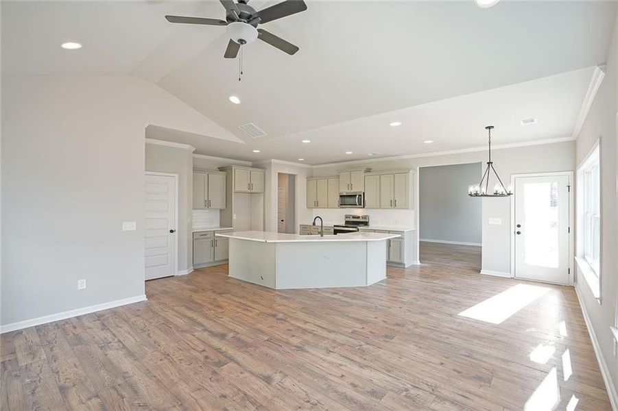 Image 34 of a home in .