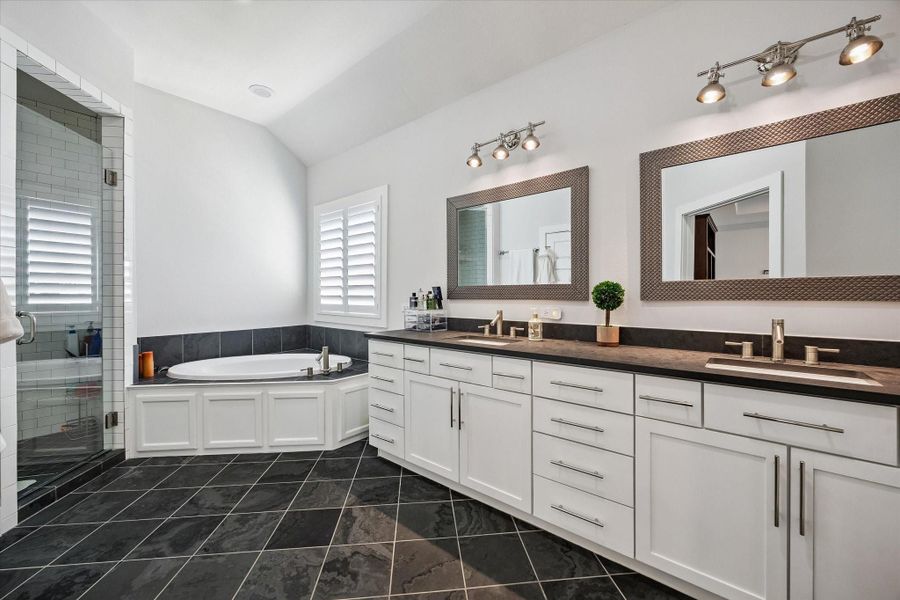 Furnished interior view inside a new home in , Houston (Image 13). Furnished interior view inside a new home in , Houston (Image 13).